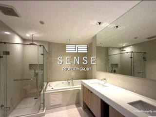 For rent 4 bedrooms condo in Pathum Wan, Bangkok