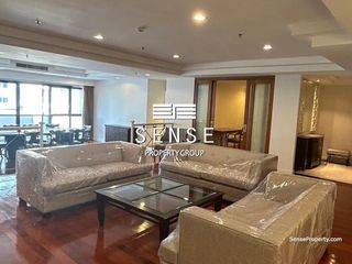 For rent 3 bedrooms condo in Khlong Toei, Bangkok