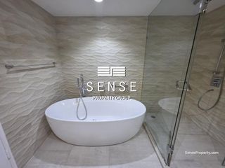 For rent 3 bedrooms condo in Pathum Wan, Bangkok