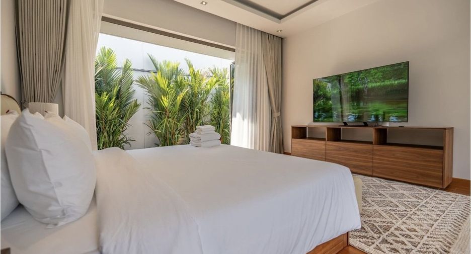 For rent 4 bedrooms villa in Thalang, Phuket