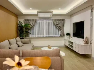Villa zum Kauf mit 4 Zimmer in Mueang Phuket, Phuket