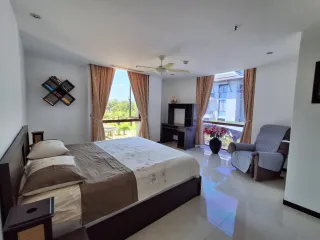 Wohnung zum Kauf mit 2 Zimmer in Mueang Phuket, Phuket