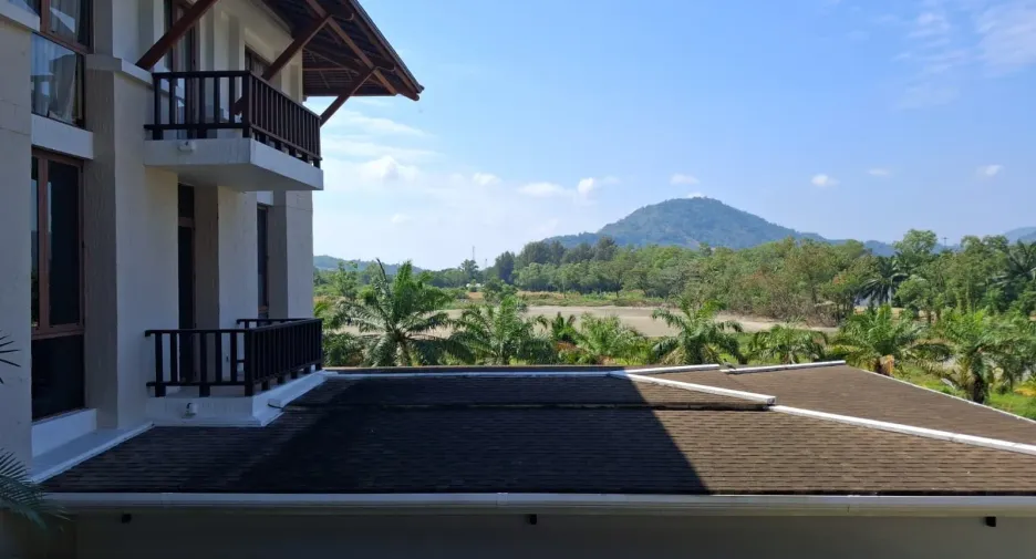 For sale 2 ベッドルーム condo in Mueang Phuket, Phuket
