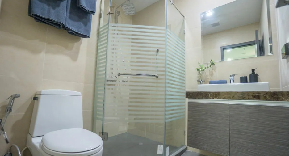 For sale 1 bed condo in Sattahip, Chonburi