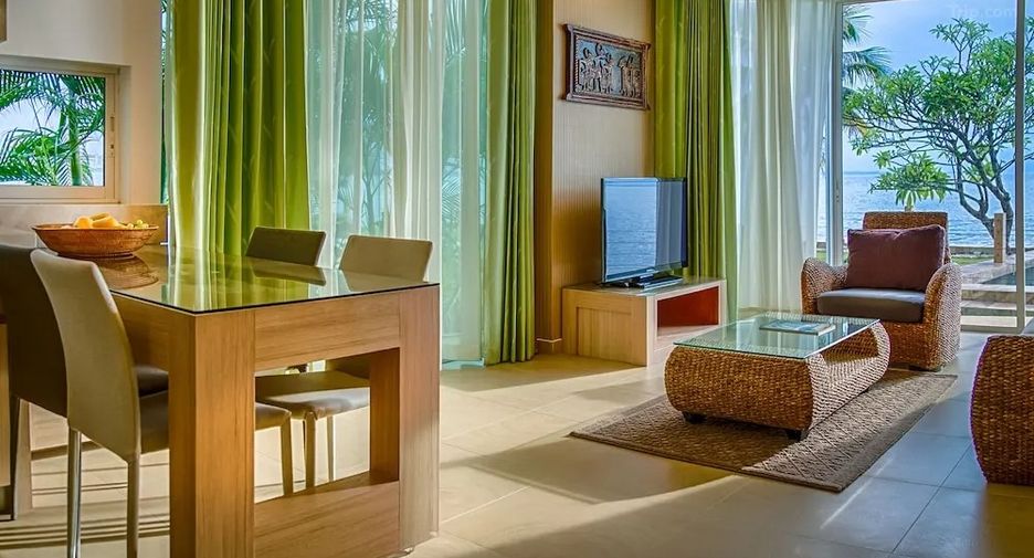 For sale 2 bedrooms condo in North Pattaya, Pattaya