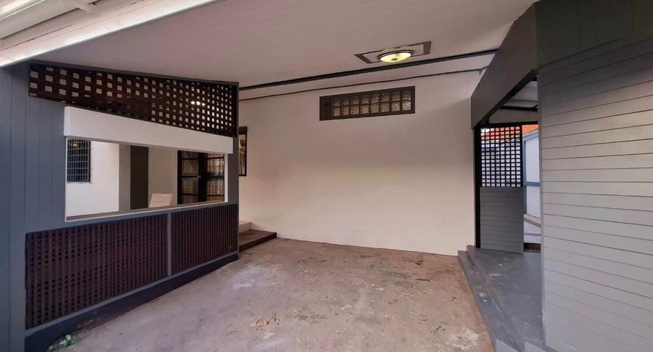 À vendre 3 chambres maison à Sattahip, Chonburi