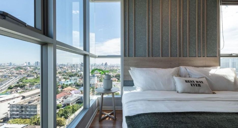 出售 2 卧室 公寓 在 Bang Phlat, 曼谷