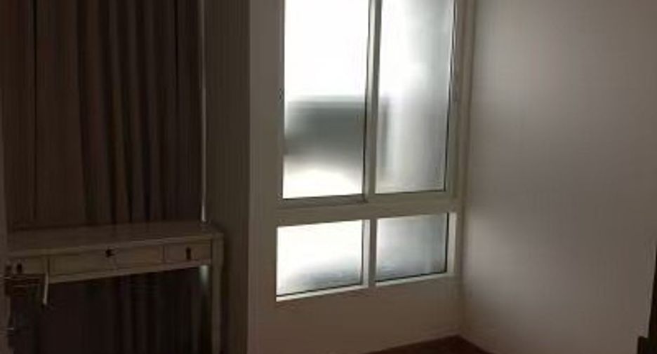For sale 1 Beds condo in Phra Khanong, Bangkok