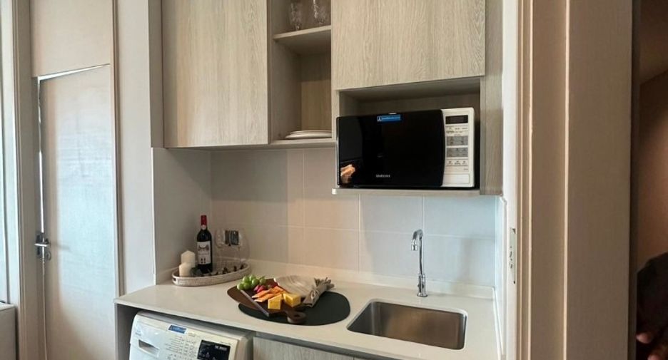 Продажа 1 кровать кондо в Чатучак, Бангкок