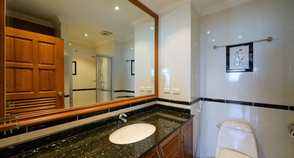 Wohnung zum Kauf mit 2 Zimmer in Pratumnak, Pattaya