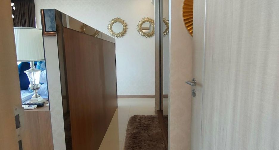 Продажа 2 спальни кондо в Йомтиен, Паттайя