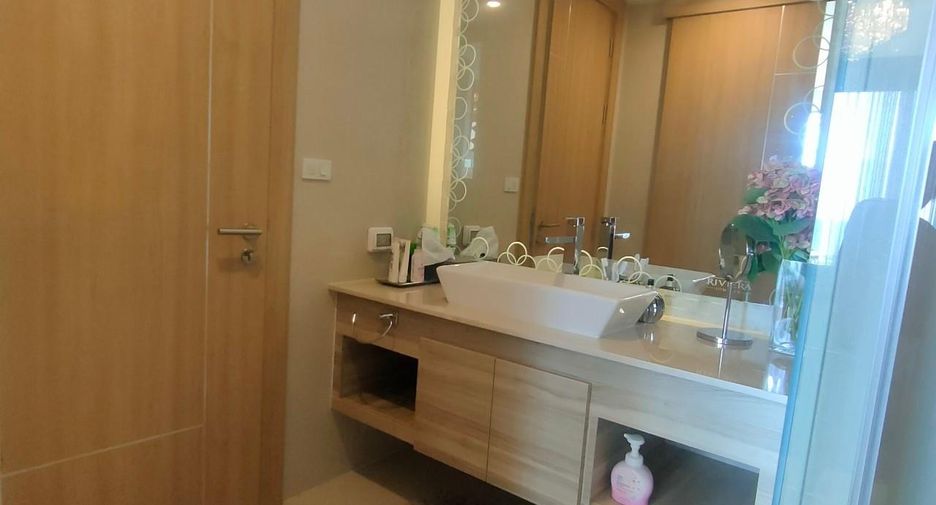 Продажа 2 спальни кондо в Йомтиен, Паттайя