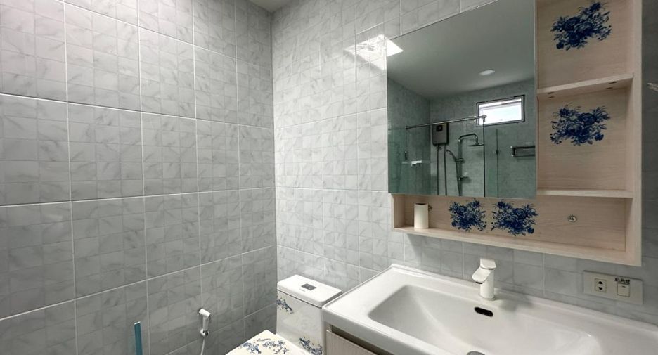 出租 5 卧室 独立屋 在 Huai Yai, 芭提雅
