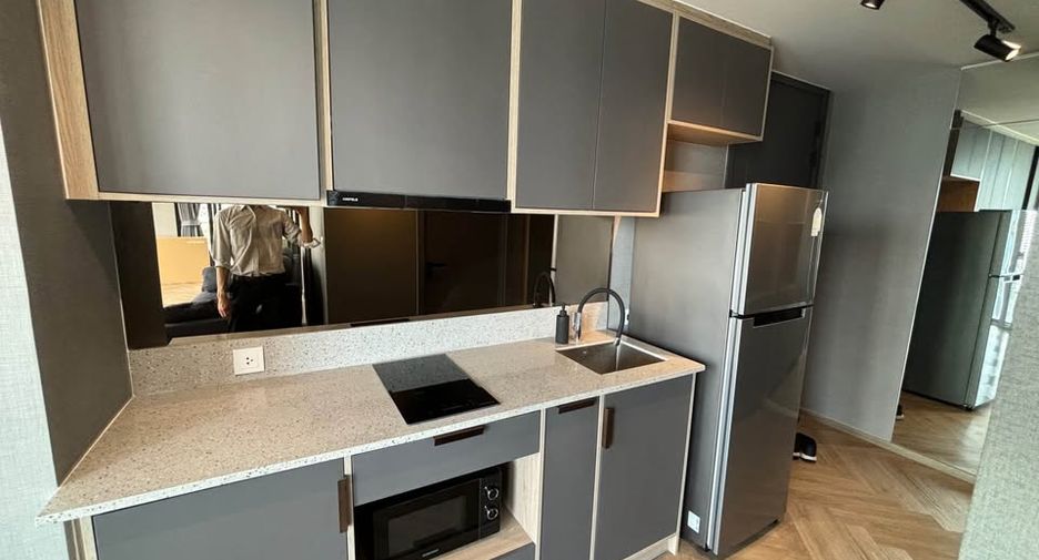 For sale 1 bed condo in Bang Rak, Bangkok