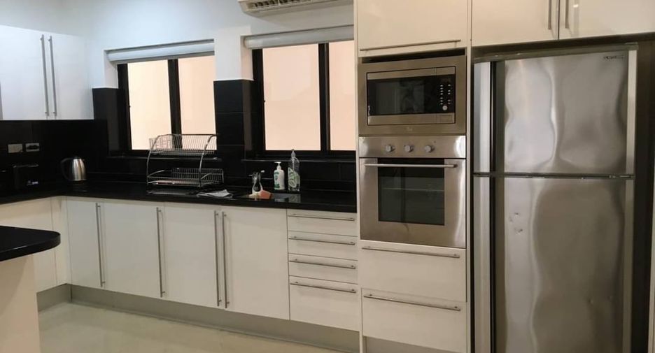For sale 4 ベッドルーム house in Jomtien, Pattaya