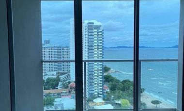 For sale 3 bedrooms condo in Jomtien, Pattaya