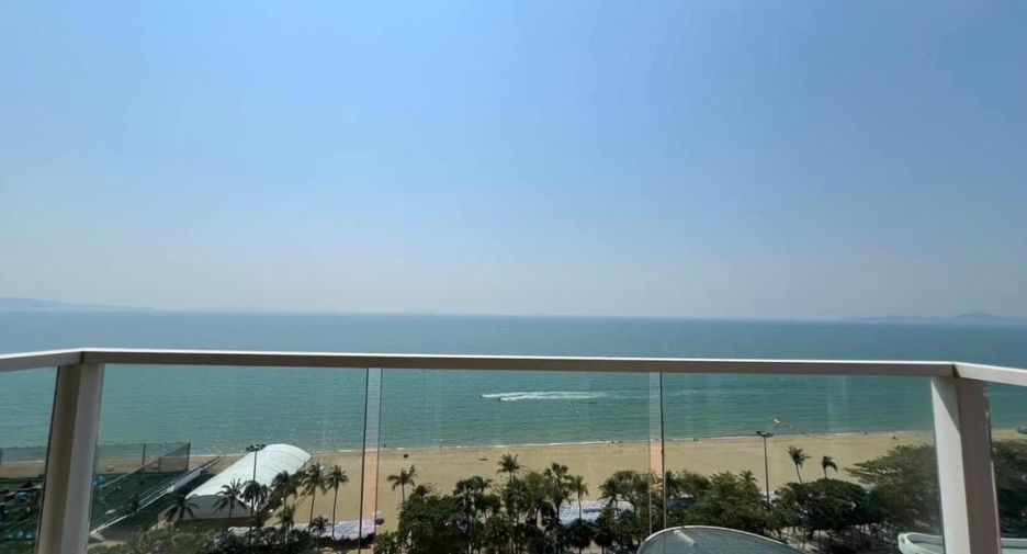 For sale 3 bedrooms condo in Jomtien, Pattaya