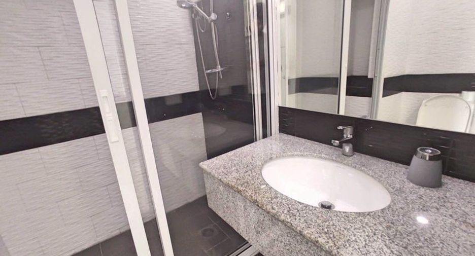 Wohnung zum Kauf mit 20 Zimmer in Pratumnak, Pattaya