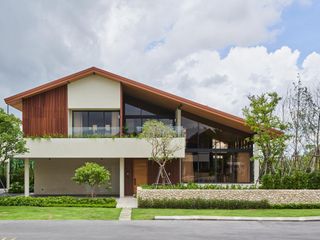 For sale 4 bedrooms house in Bang Lamung, Chonburi