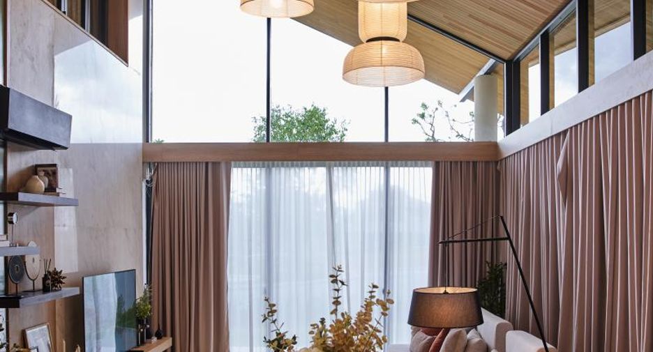 For sale 3 bedrooms house in East Pattaya, Pattaya