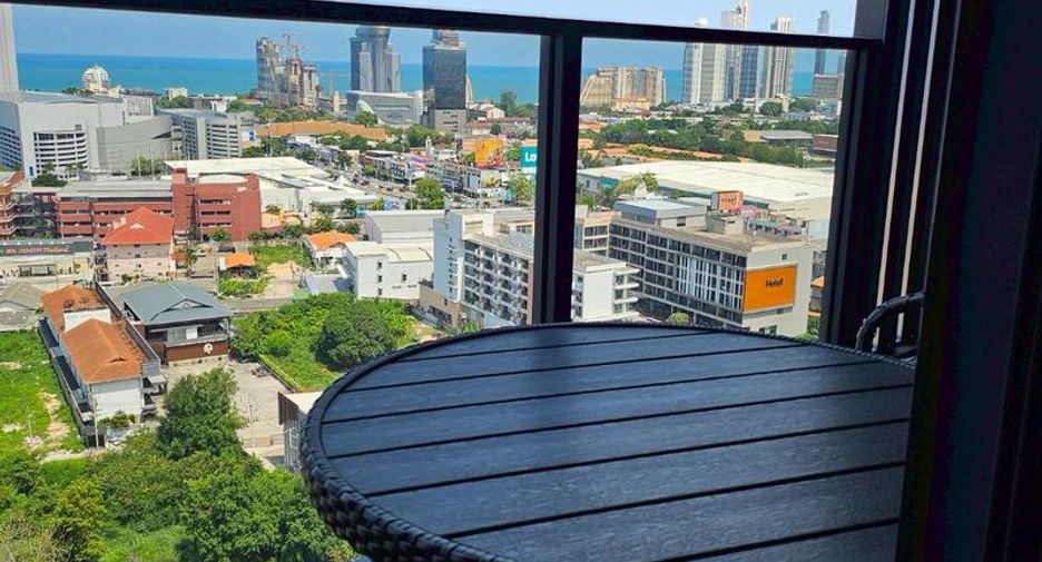 À vendre 2 chambres condo à Central Pattaya, Pattaya