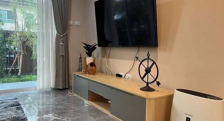 Продажа 3 спальни дом в Сан Кампаенг, Чианг Маи