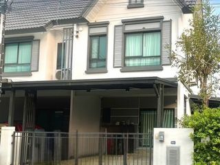 Продажа 3 спальни таунхаус в Bang Yai, Нонтабури