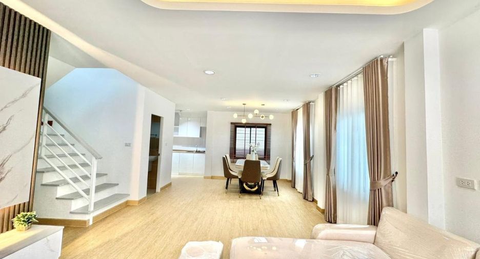 ขาย 3 ห้องนอน บ้านเดี่ยว ใน พัทยาตะวันออก, พัทยา