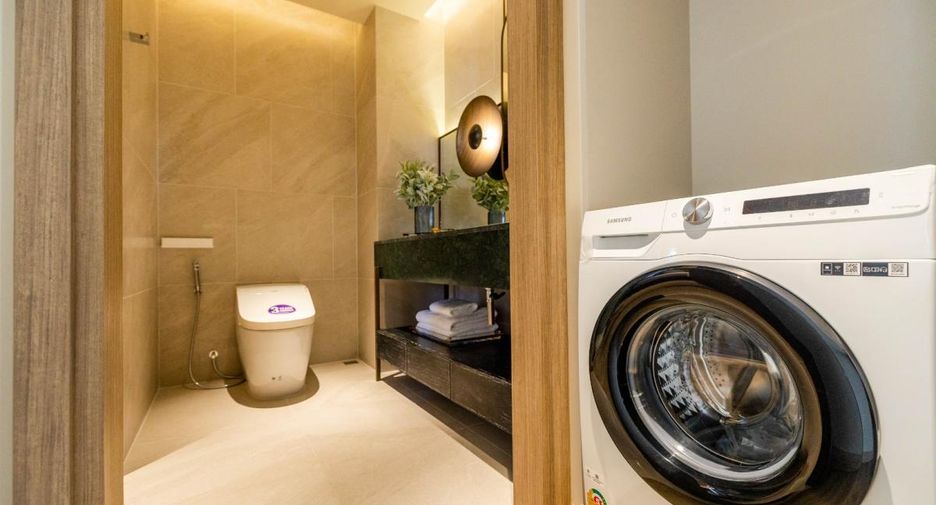 For sale 1 bed condo 