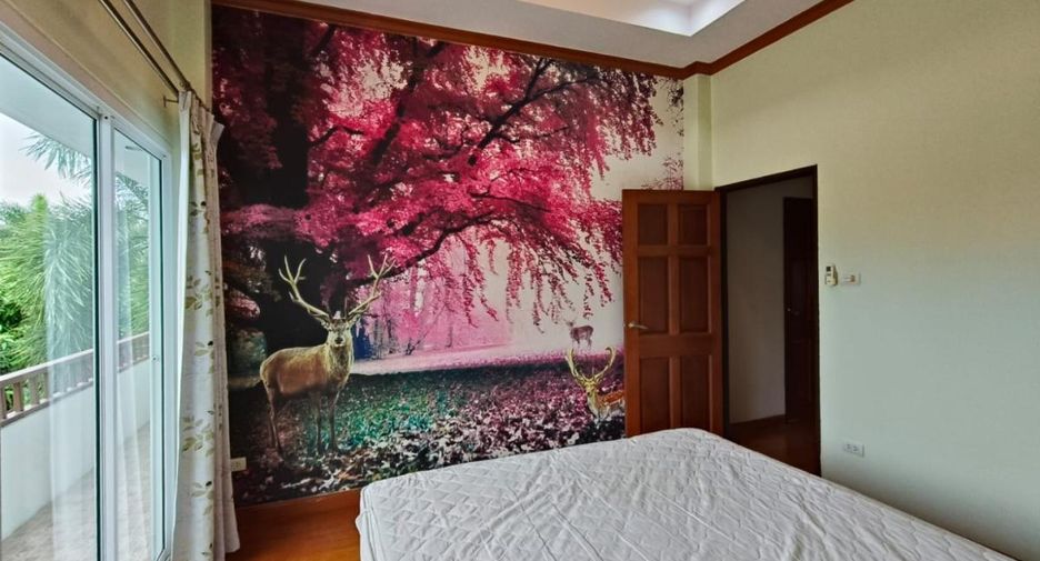 出售 4 卧室 独立屋 在 Huai Yai, 芭提雅