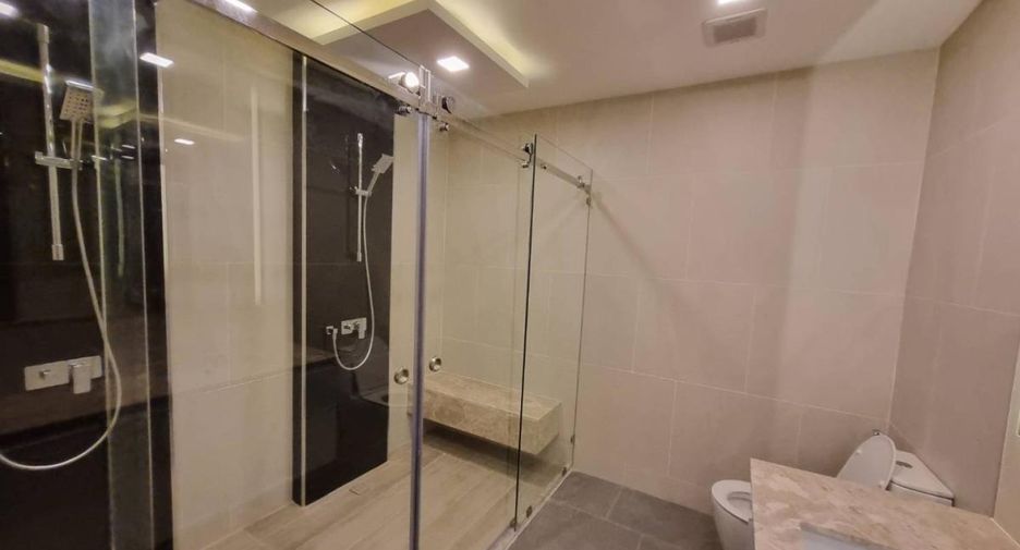 À vendre 2 chambres condo à Jomtien, Pattaya