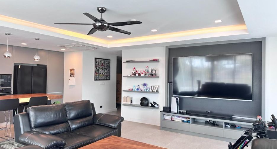 À vendre 3 chambres condo à Jomtien, Pattaya