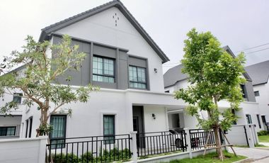 For sale 4 bedrooms house in Bang Phli, Samut Prakan