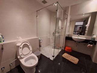 For rent 3 bedrooms condo in Bang Lamung, Chonburi