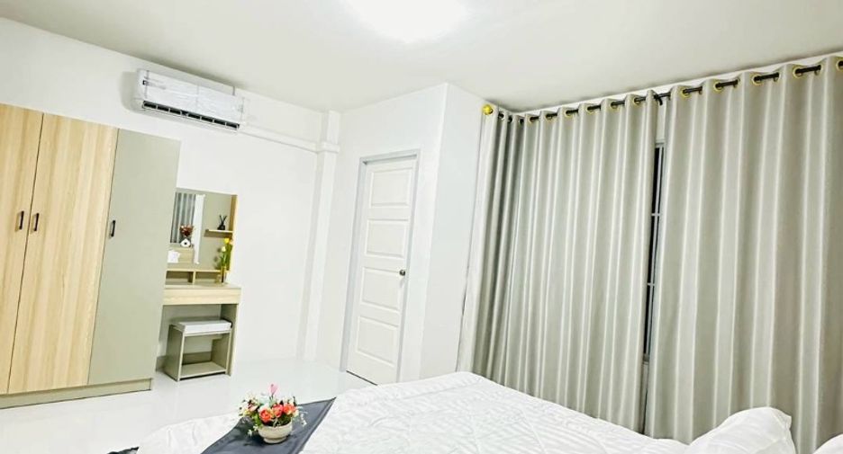 For sale 3 bedrooms house in East Pattaya, Pattaya