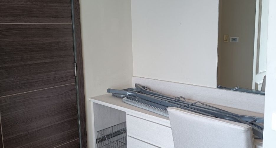 Продажа 3 спальни кондо в Йомтиен, Паттайя
