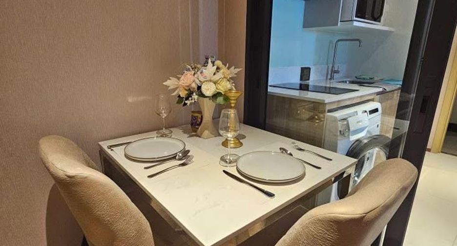 For rent 20 bedrooms condo in Central Pattaya, Pattaya