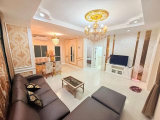Haus zur Miete mit 3 Zimmer in Bang Lamung, Chonburi