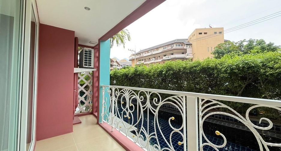 À vendre 2 chambres condo à South Pattaya, Pattaya