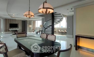 Продажа 3 спальни кондо в Кхлонг Тоеи, Бангкок