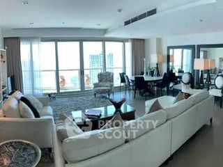 À vendre 3 chambres condo à Sathon, Bangkok