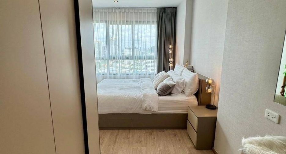 For rent 1 bed condo in Huai Khwang, Bangkok