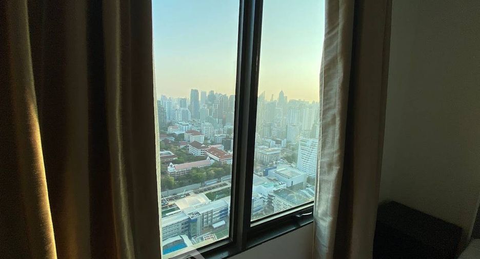 Wohnung zur Miete mit 2 Zimmer in Watthana, Bangkok