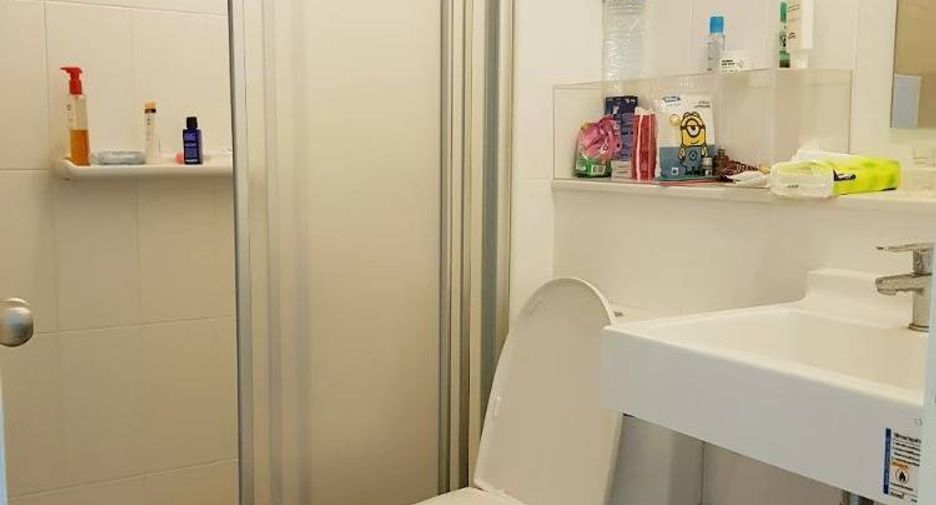 For rent 1 bed condo in Yan Nawa, Bangkok