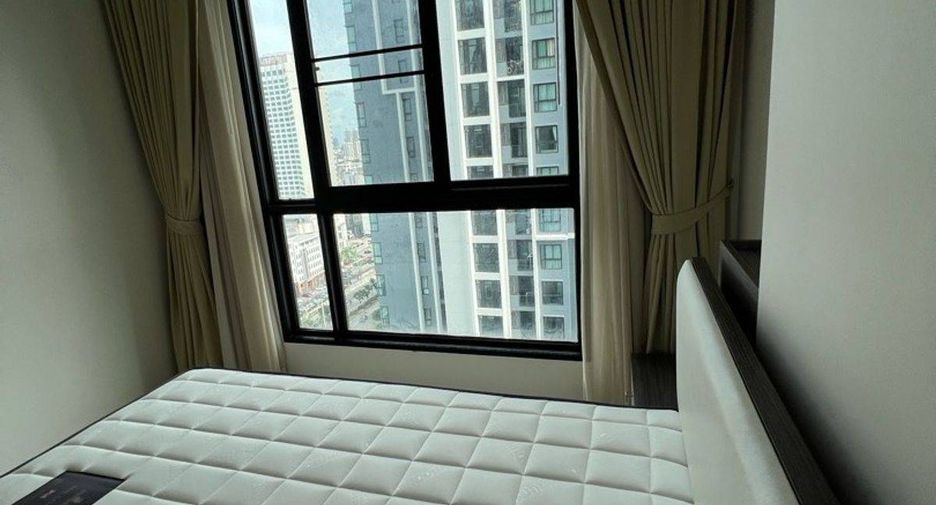 Condo en alquiler de 1 habitaciones en Huai Khwang, Bangkok