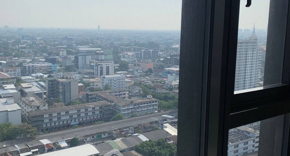 À louer 1 chambre condo à Phra Khanong, Bangkok