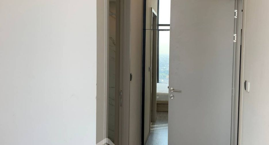 À louer 1 chambre condo à Phra Khanong, Bangkok