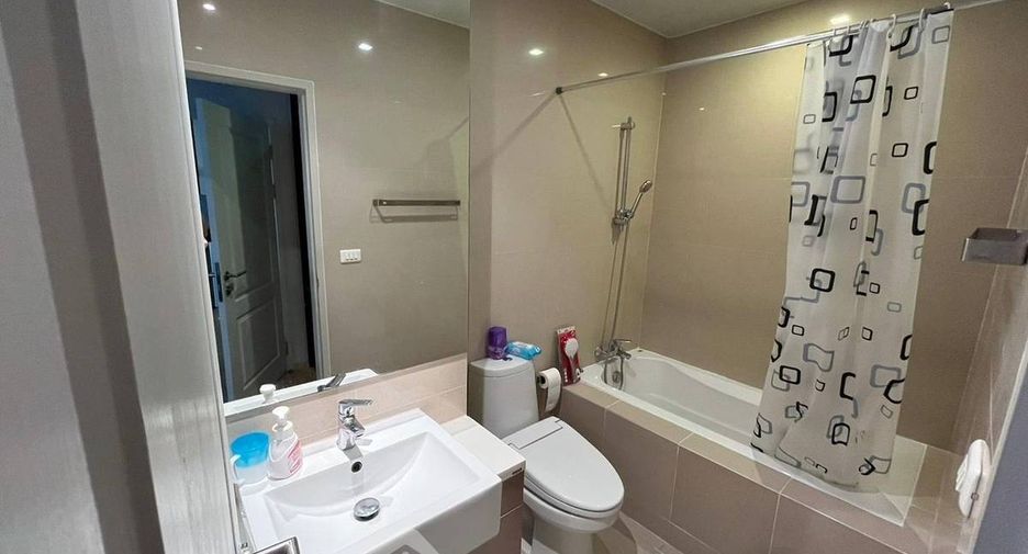 Condo en alquiler de 1 habitaciones en Khlong Toei, Bangkok