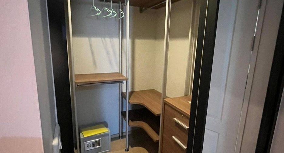 Condo en alquiler de 1 habitaciones en Khlong Toei, Bangkok