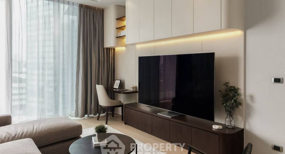 For rent 2 bedrooms condo in Khlong Toei, Bangkok